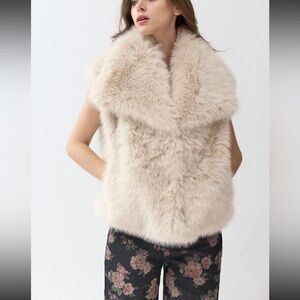 ShopEvelynne Cream Faux Fur Vest